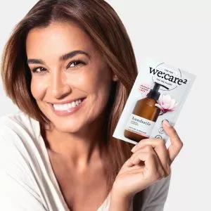Jana Ina mit we care Seifenpulver Magnolie-Sandelholz